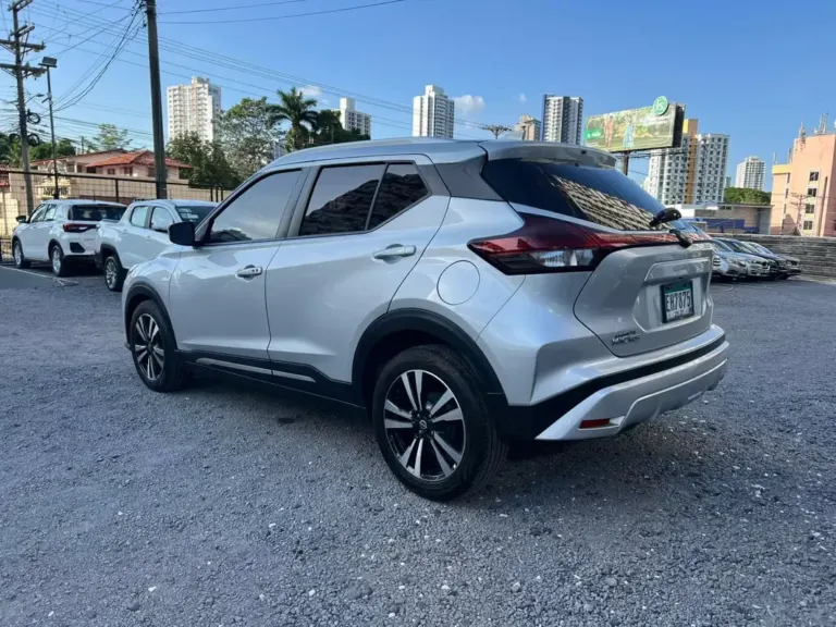 2024 Nissan Kicks