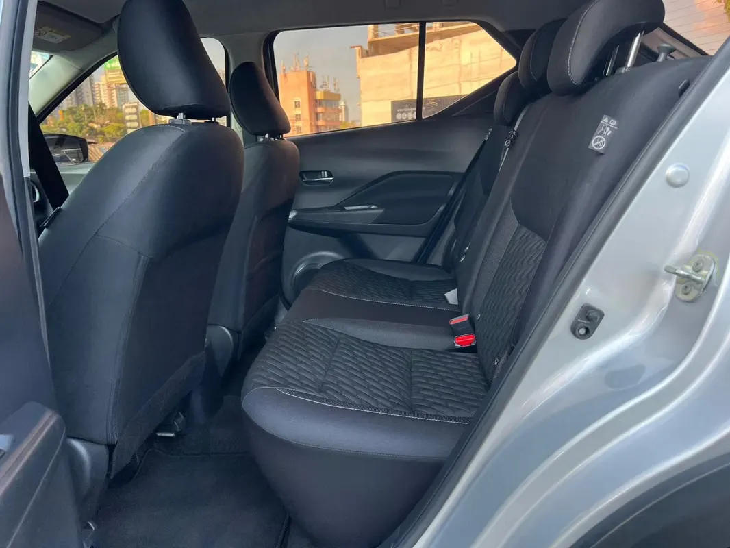 2024 Nissan Kicks