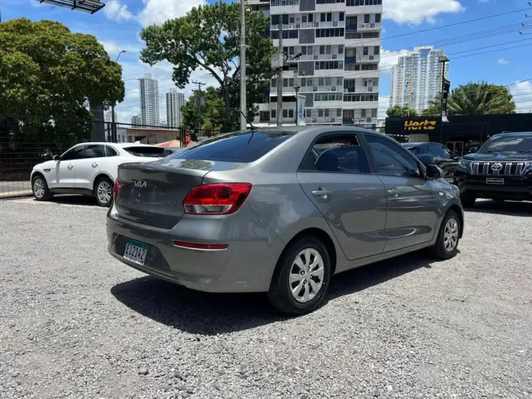 2014 Kia Soluto