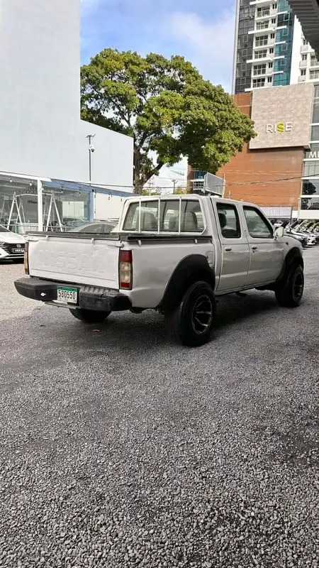 2011 Nissan Frontier