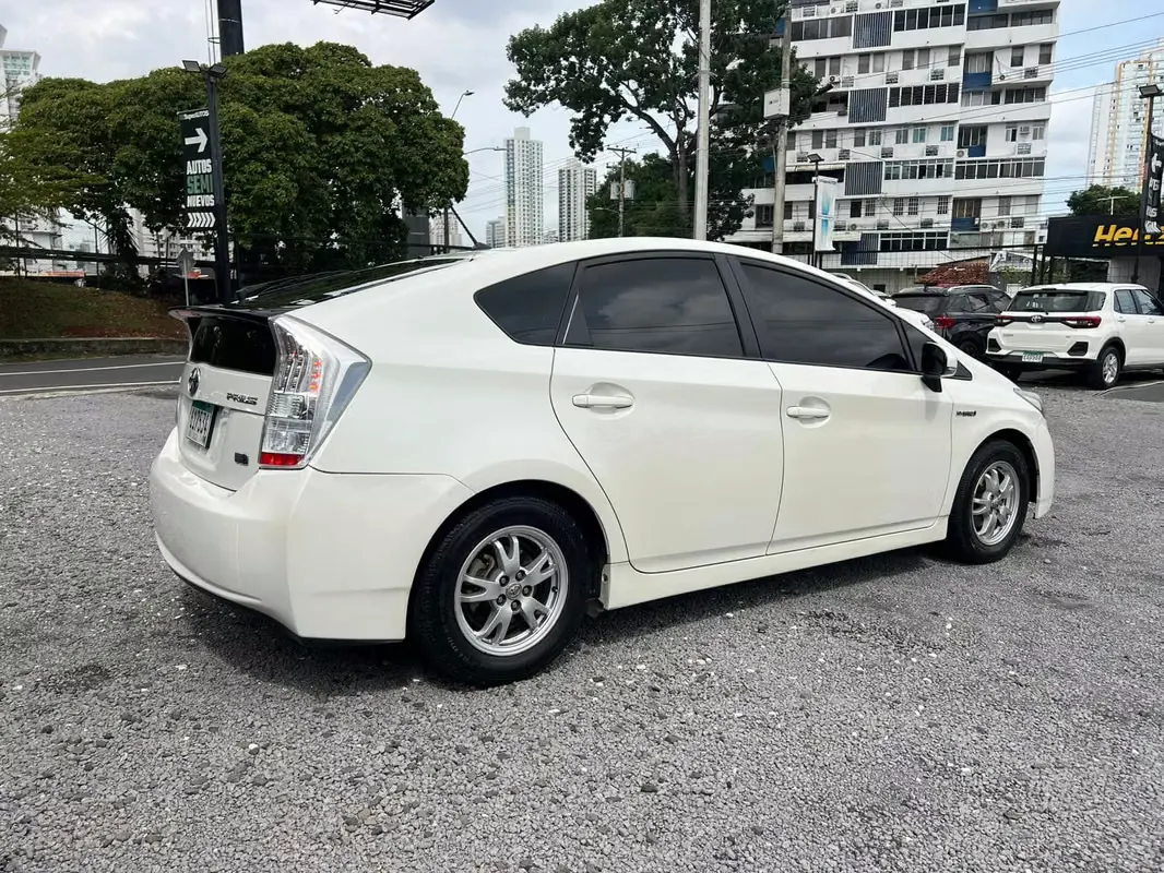 2011 Toyota Prius