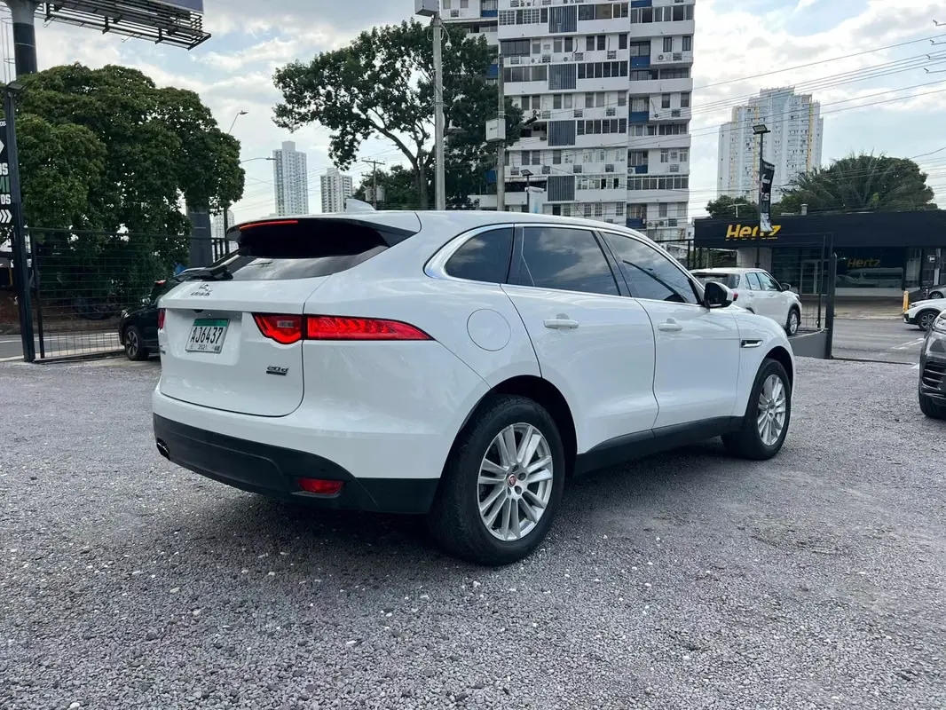 2017 Jaguar F-Pace