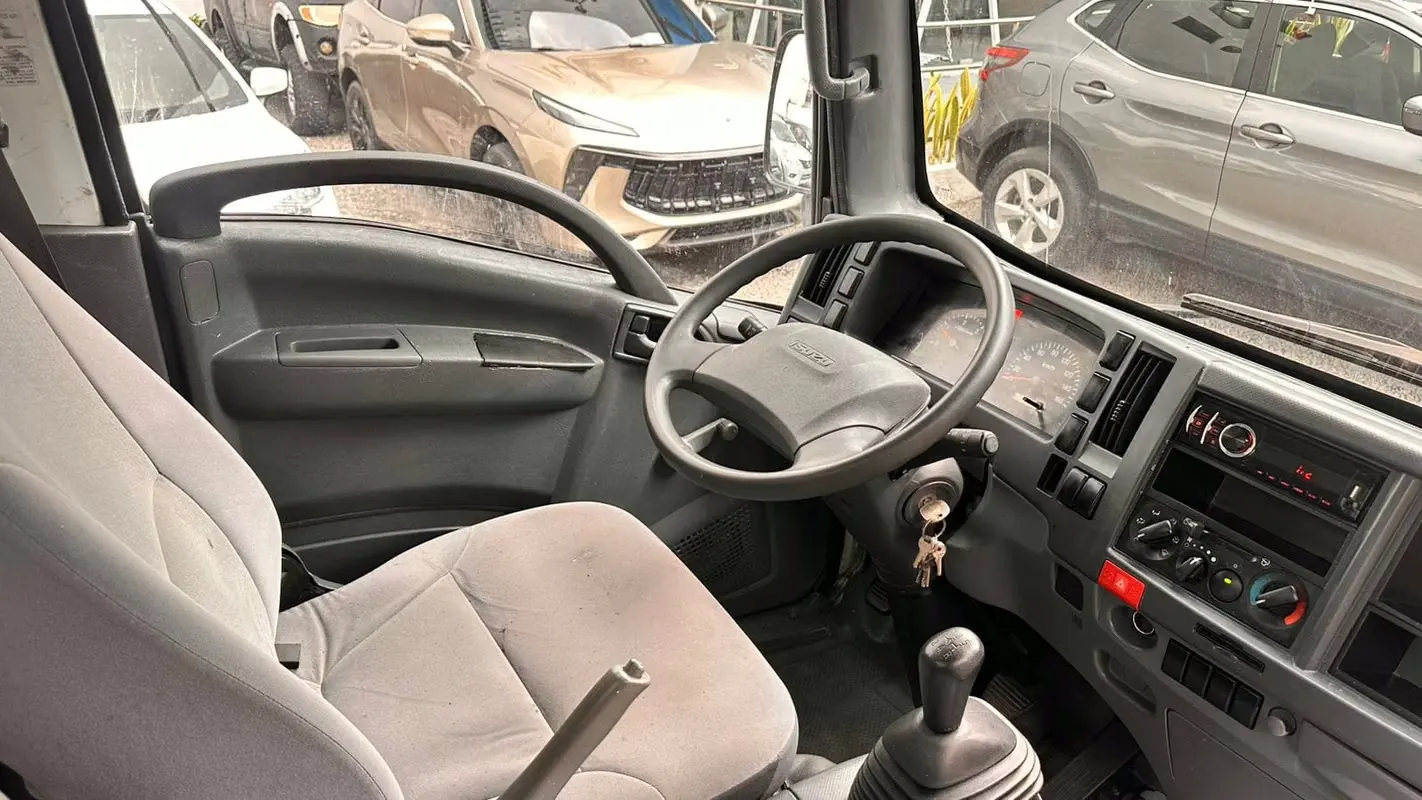 2024 Isuzu NKR
