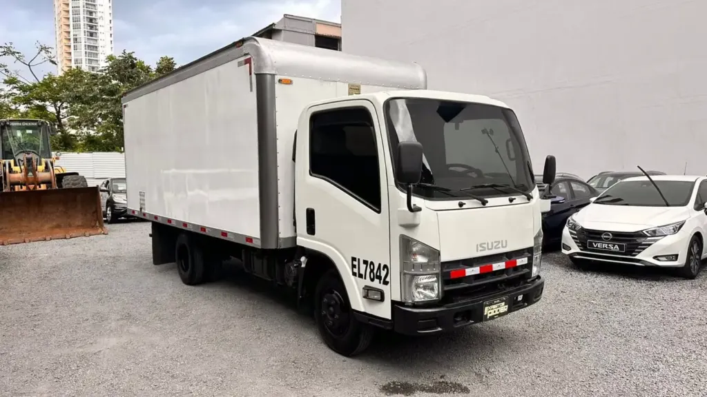 2024 Isuzu NKR