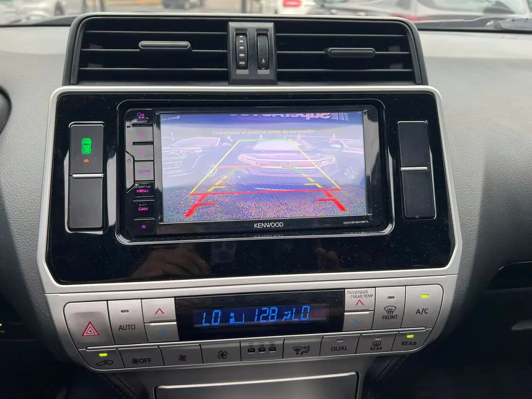 2023 Toyota Land Cruiser Prado