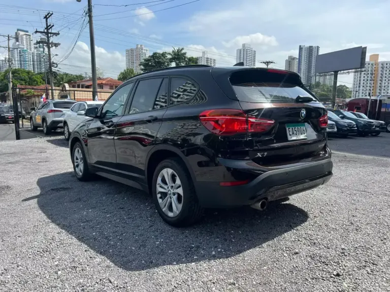 2021 BMW X1
