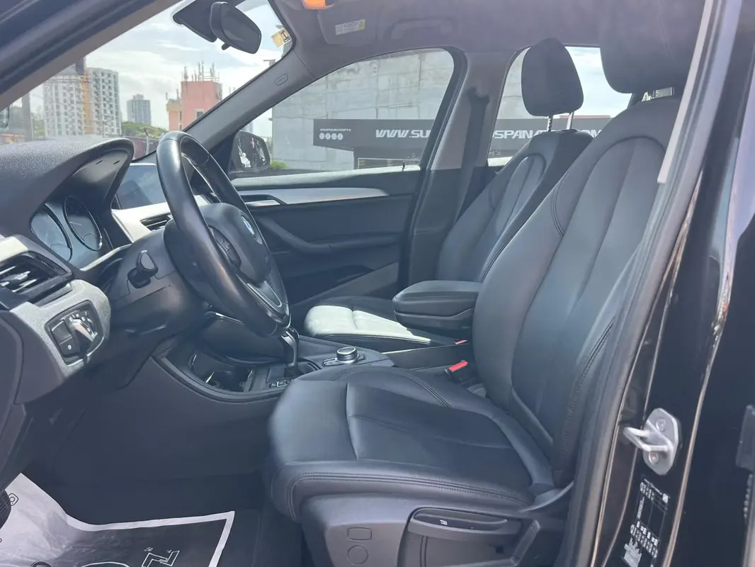 2021 BMW X1