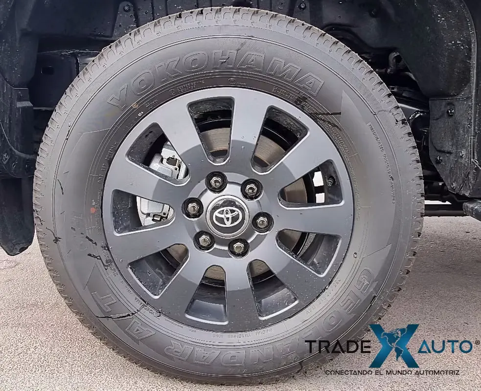 2026 Toyota Land Cruiser Prado