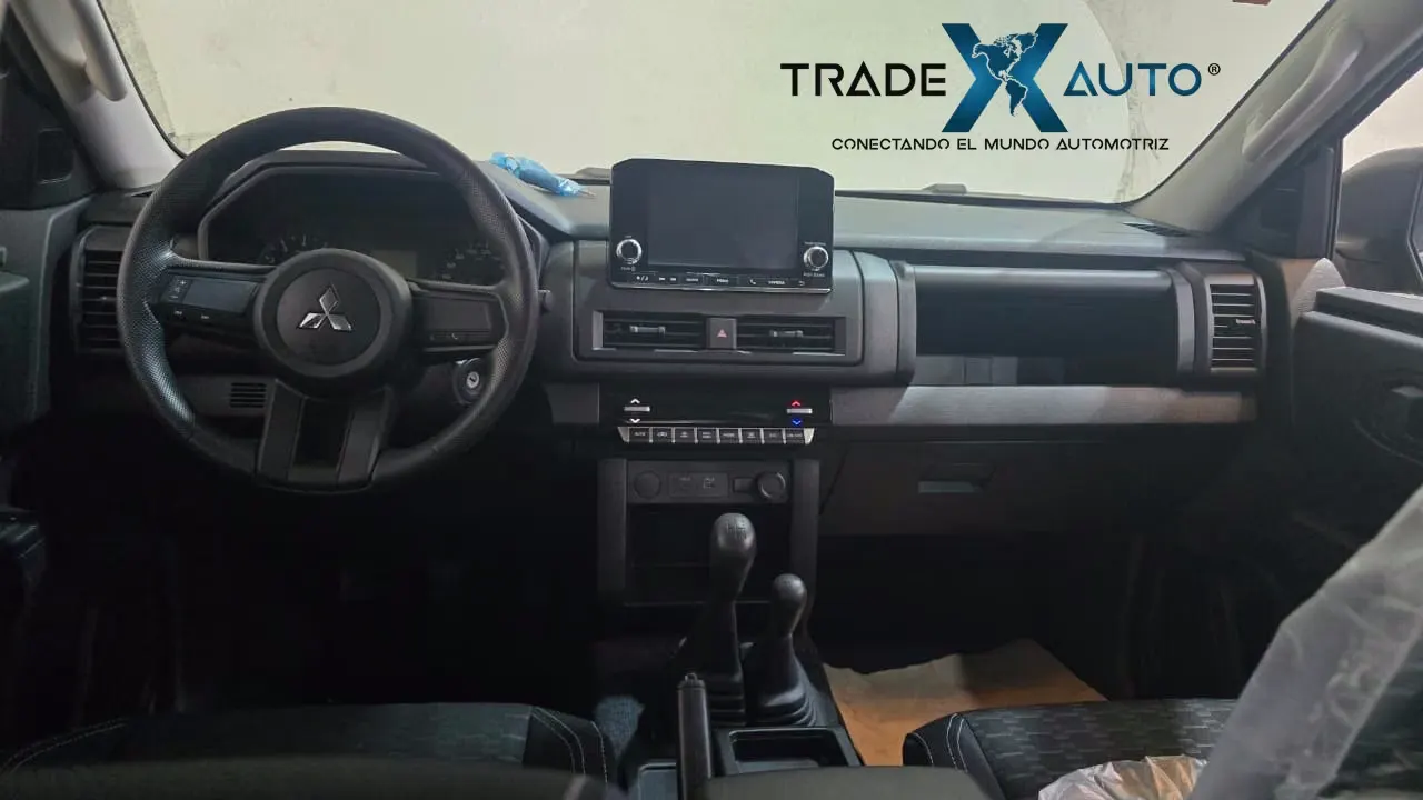 2027 Mitsubishi L200
