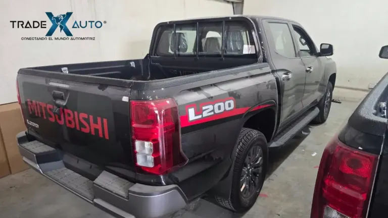 2027 Mitsubishi L200