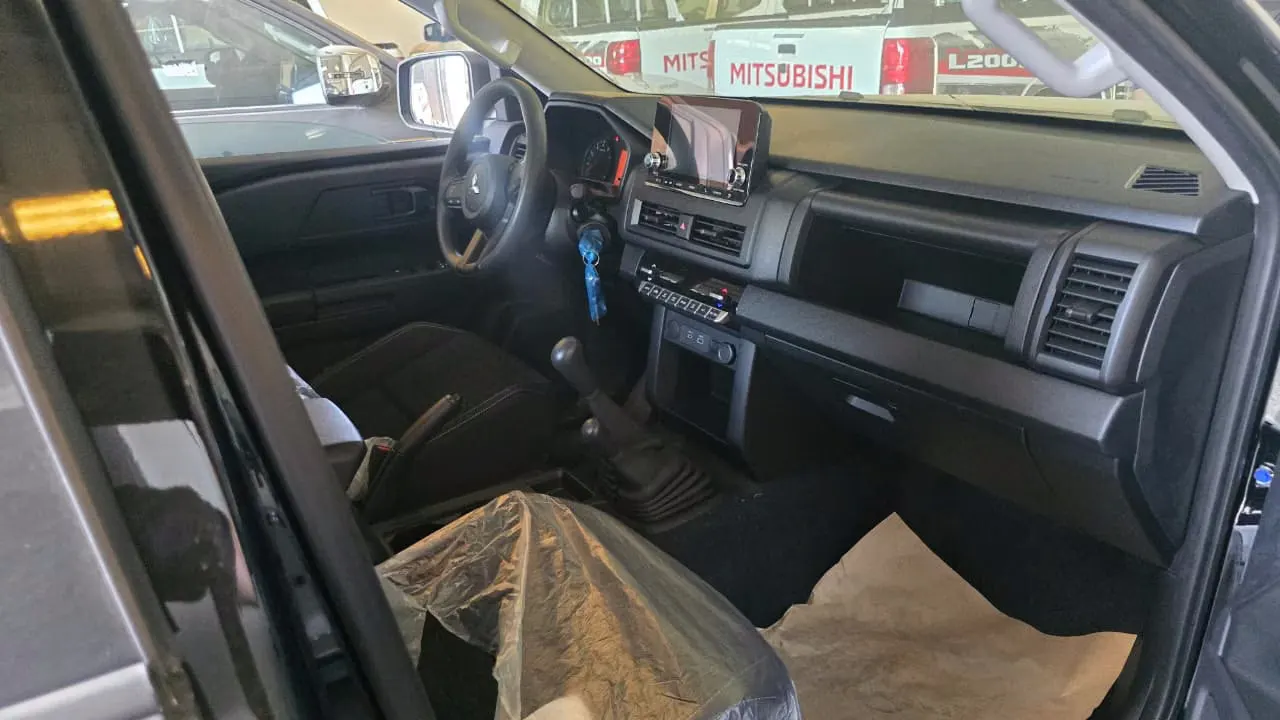2027 Mitsubishi L200