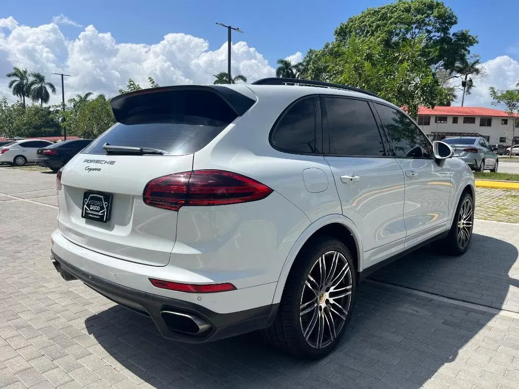 2017 Porsche Cayenne