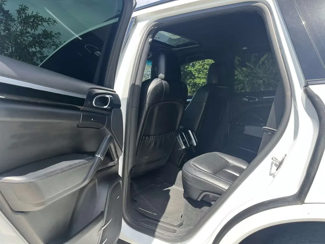 2017 Porsche Cayenne