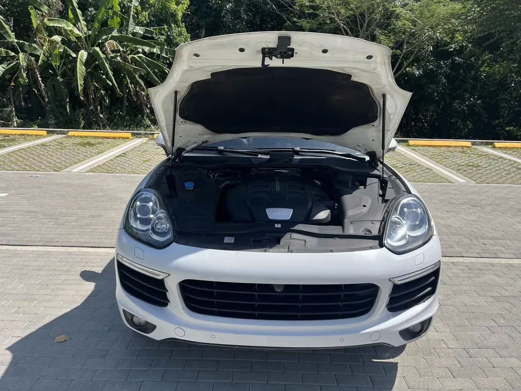 2017 Porsche Cayenne