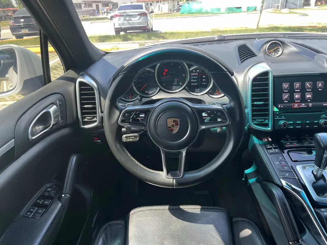 2017 Porsche Cayenne