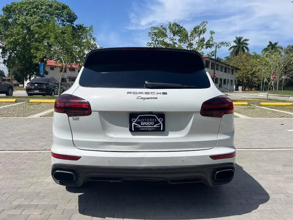 2017 Porsche Cayenne