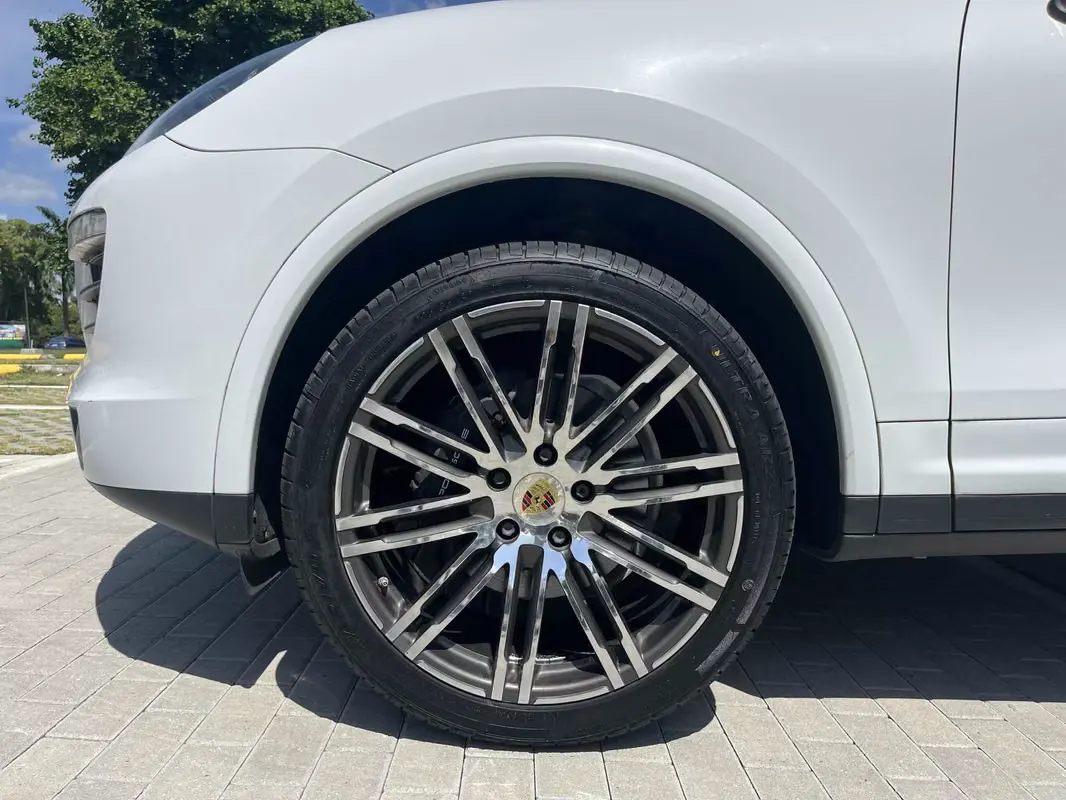 2017 Porsche Cayenne