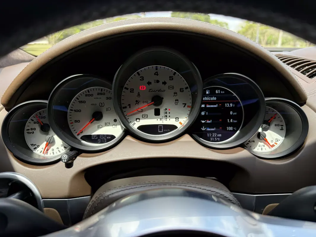 2015 Porsche Cayenne