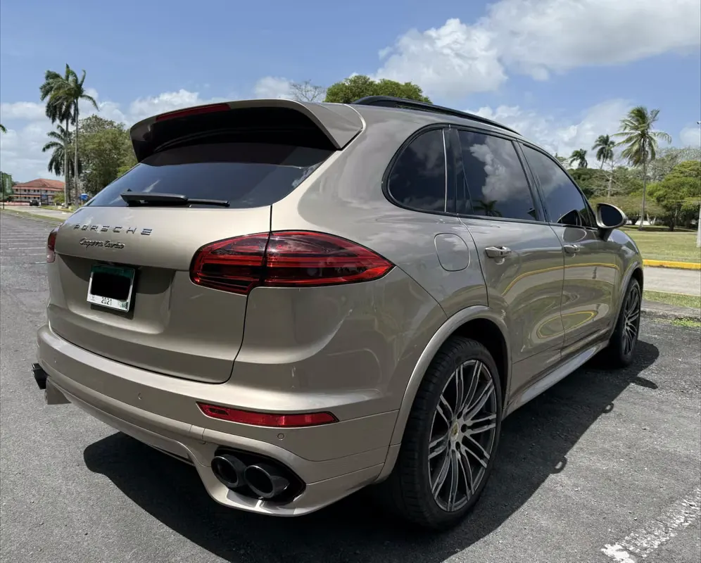 2015 Porsche Cayenne