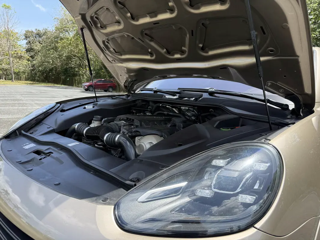 2015 Porsche Cayenne