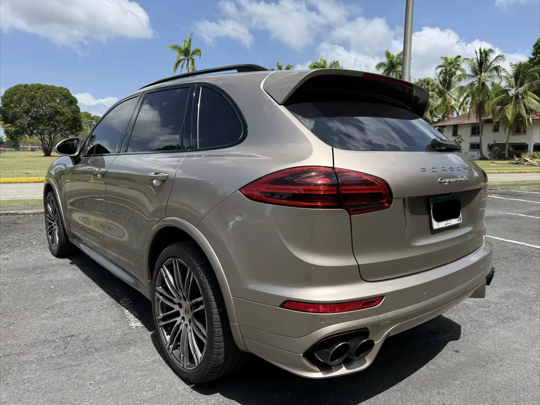2015 Porsche Cayenne