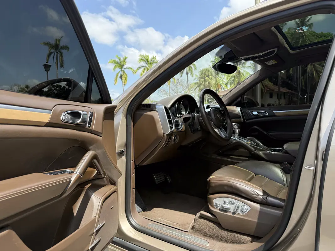 2015 Porsche Cayenne