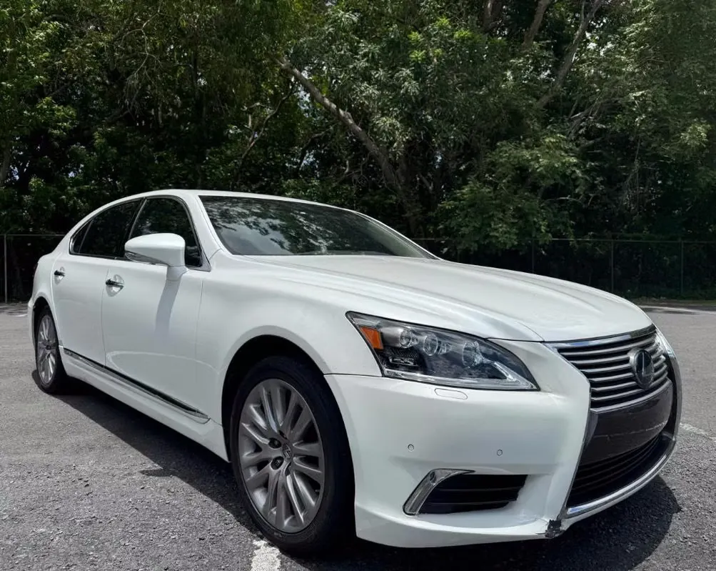 2013 Lexus LS