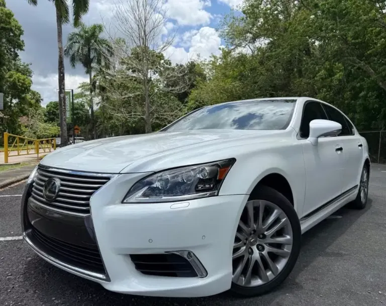 2013 Lexus LS