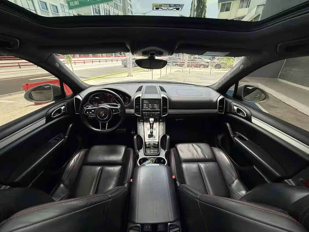 2016 Porsche Cayenne
