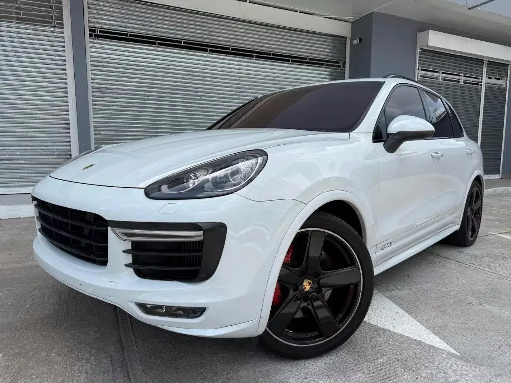 2016 Porsche Cayenne