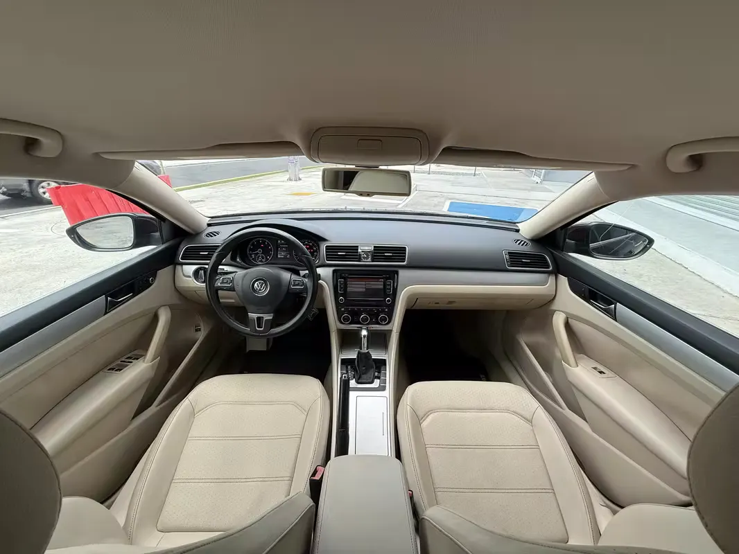 2012 Volkswagen Passat