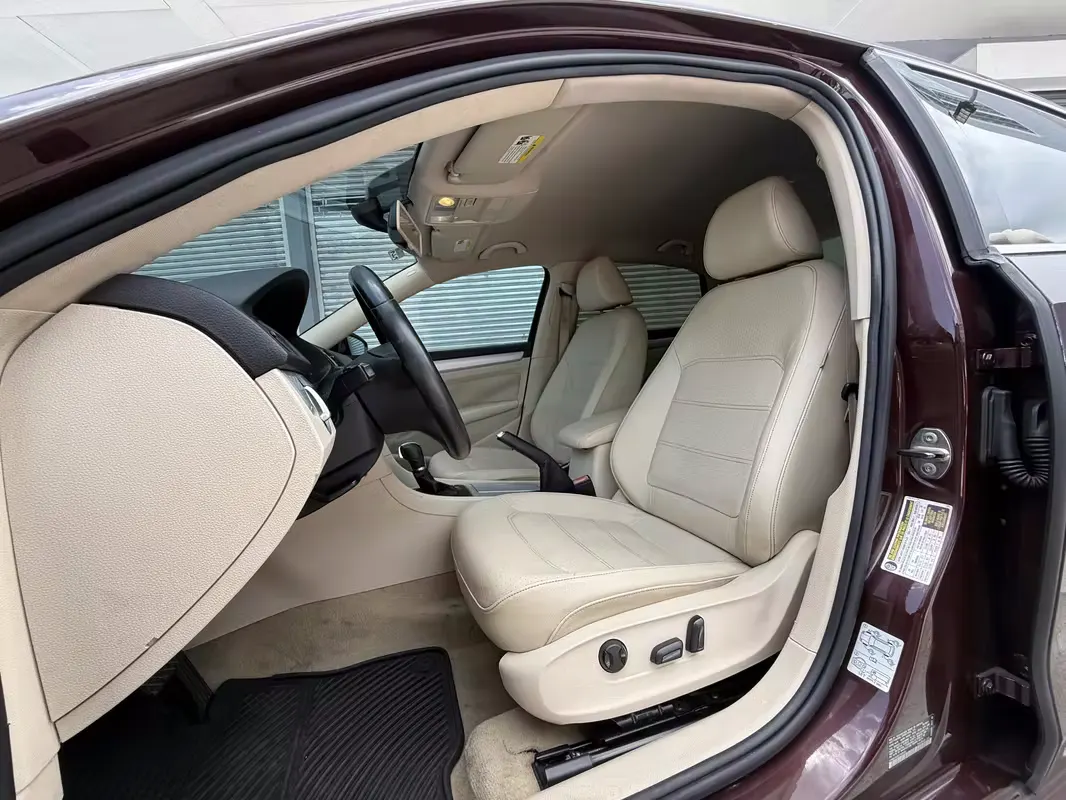2012 Volkswagen Passat