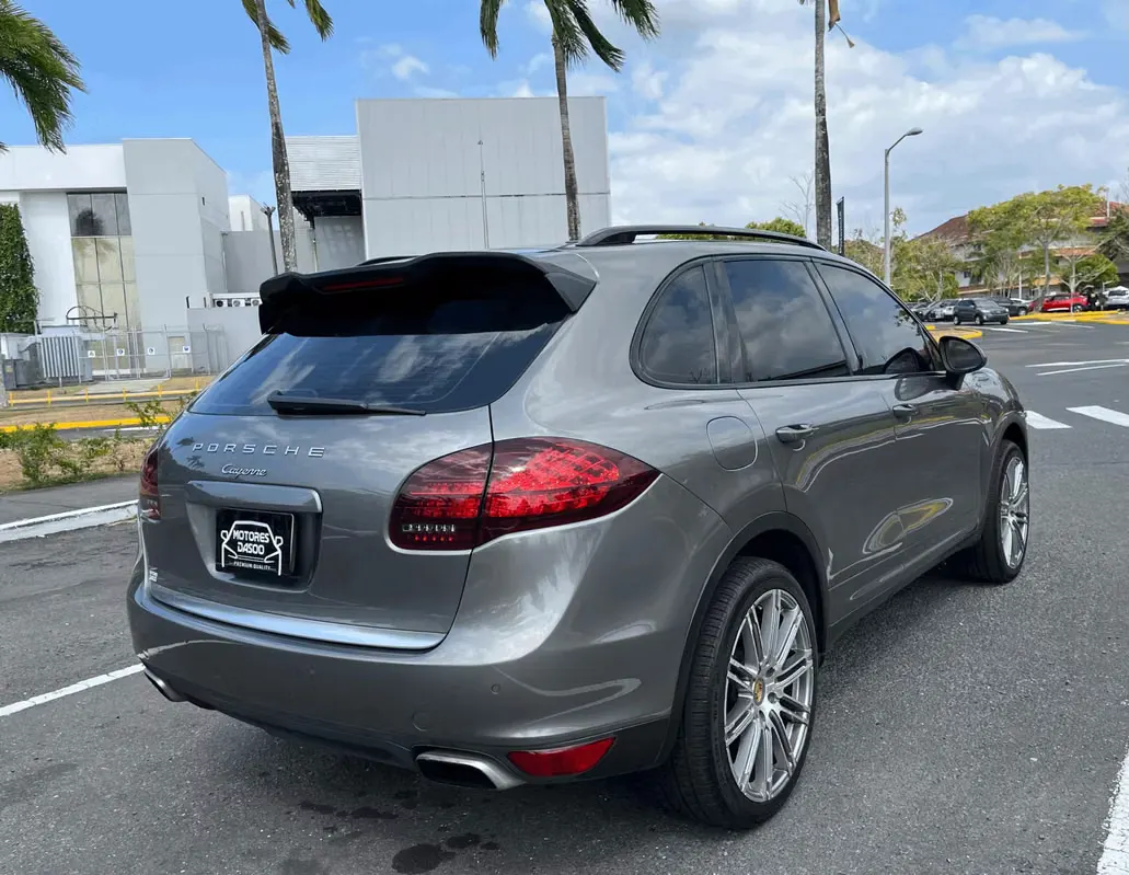 2012 Porsche Cayenne