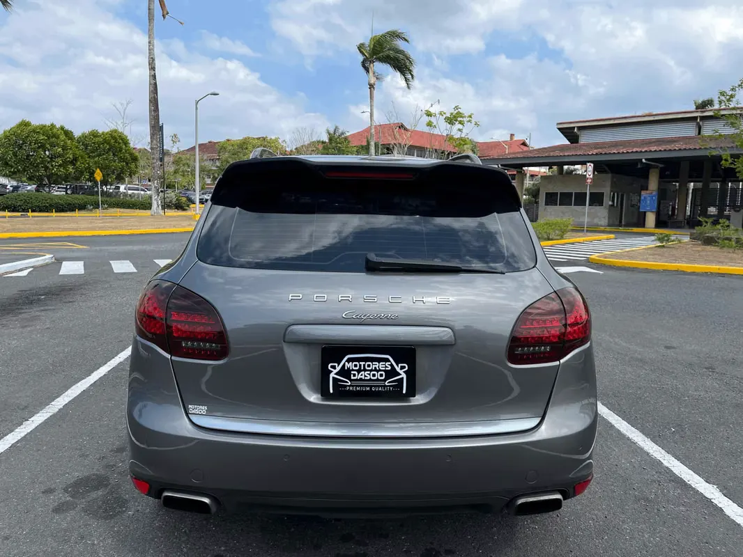 2012 Porsche Cayenne