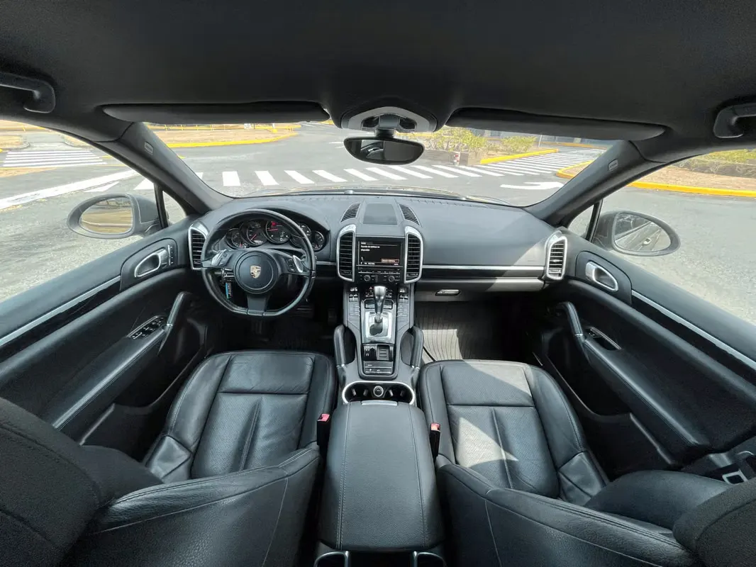 2012 Porsche Cayenne