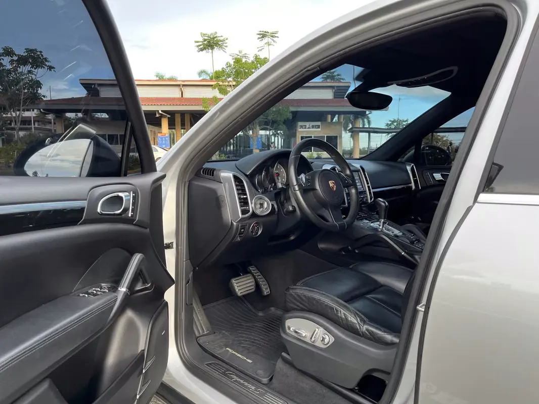 2011 Porsche Cayenne