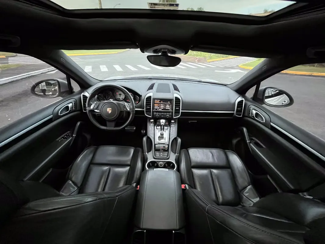 2011 Porsche Cayenne
