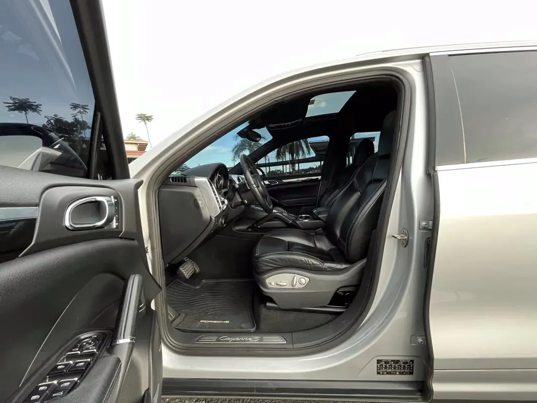 2011 Porsche Cayenne
