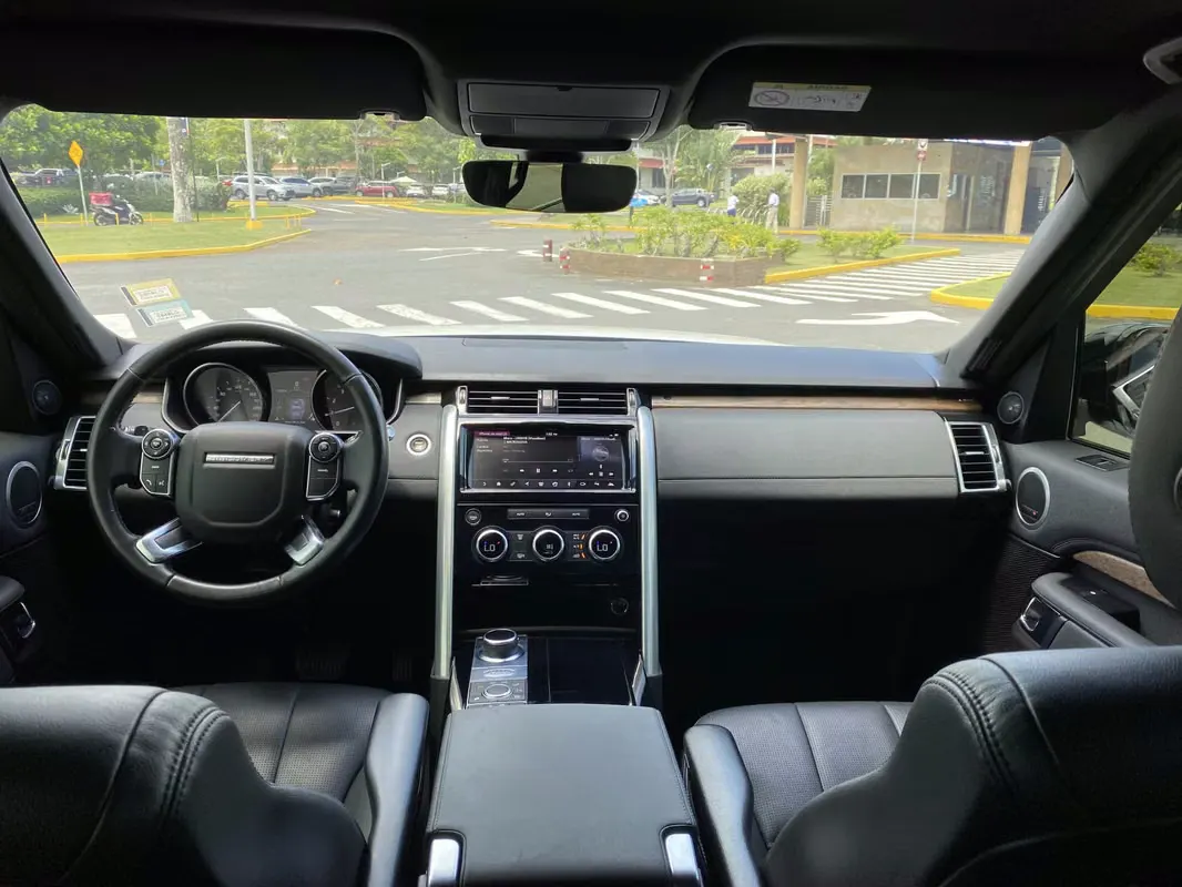2017 Land Rover Discovery