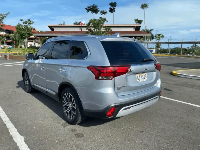 2018 Mitsubishi Outlander