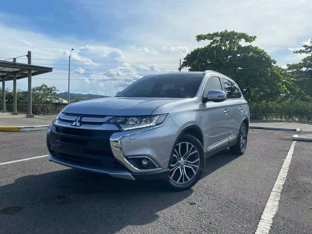 2018 Mitsubishi Outlander