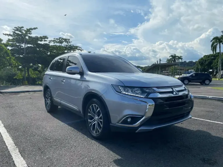 2018 Mitsubishi Outlander