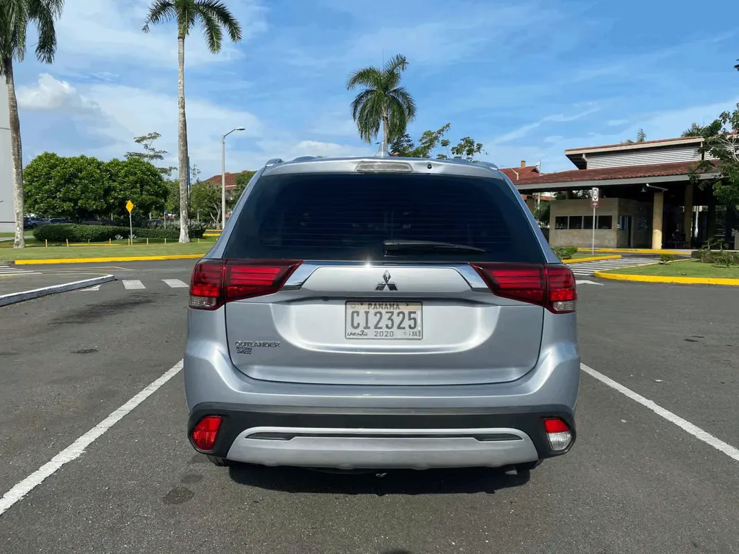 2018 Mitsubishi Outlander