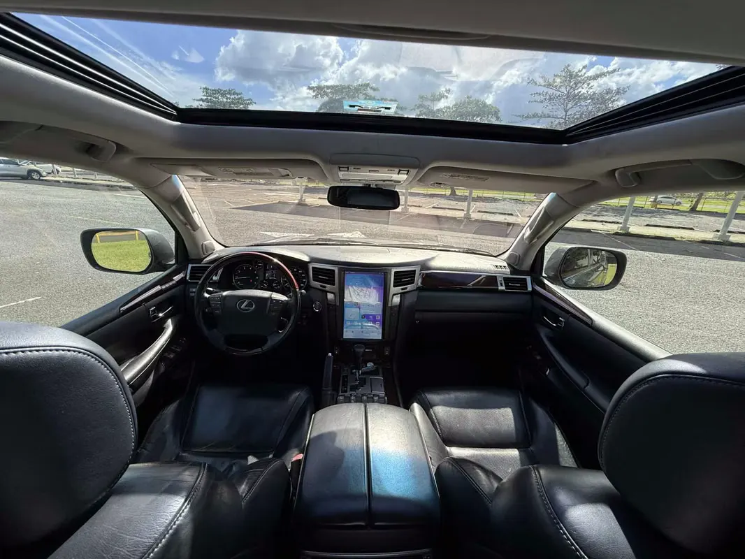 2013 Lexus LX