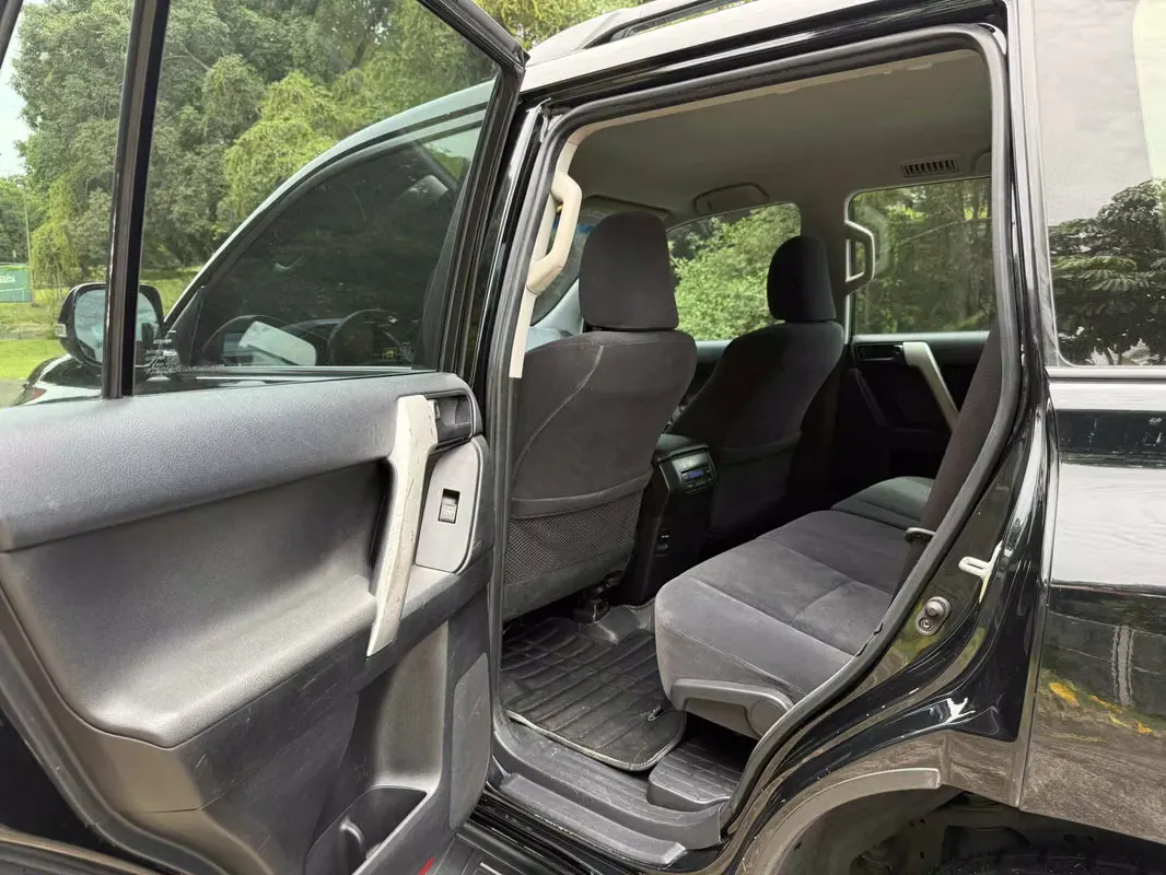 2019 Toyota Land Cruiser Prado