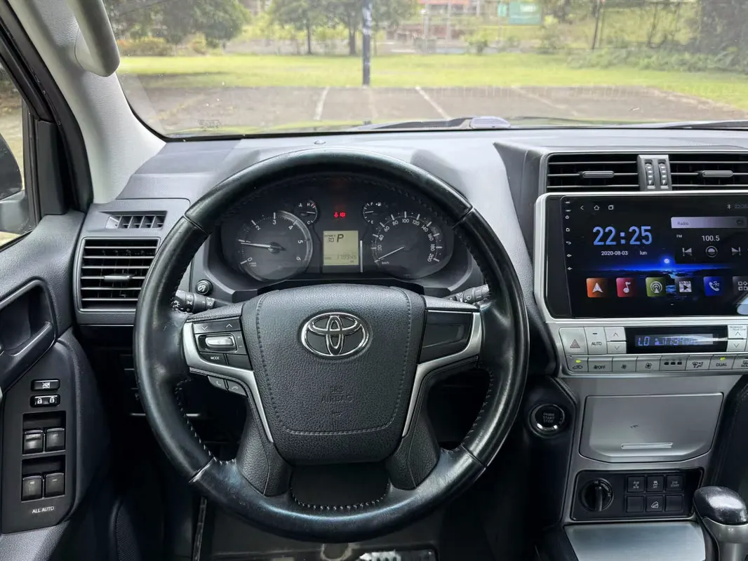 2019 Toyota Land Cruiser Prado