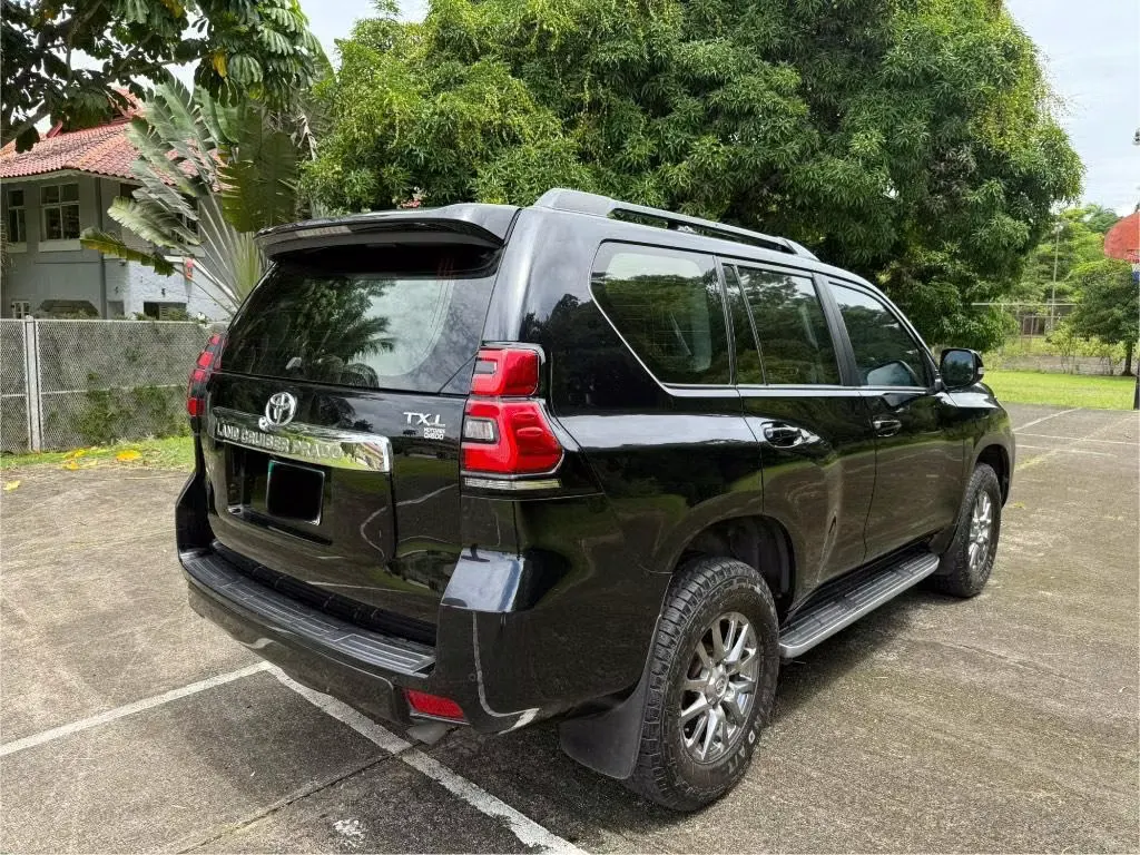 2019 Toyota Land Cruiser Prado