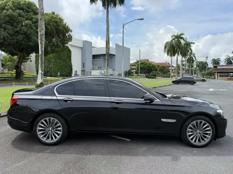 2011 BMW ActiveHybrid 7