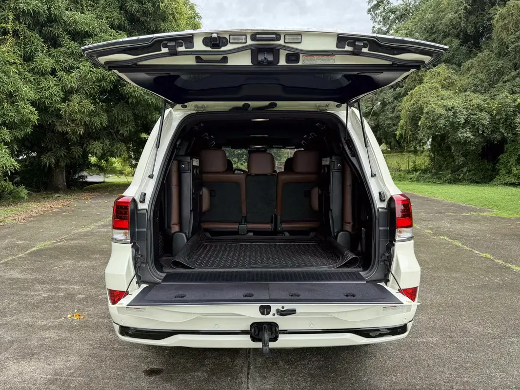 2019 Toyota Land Cruiser