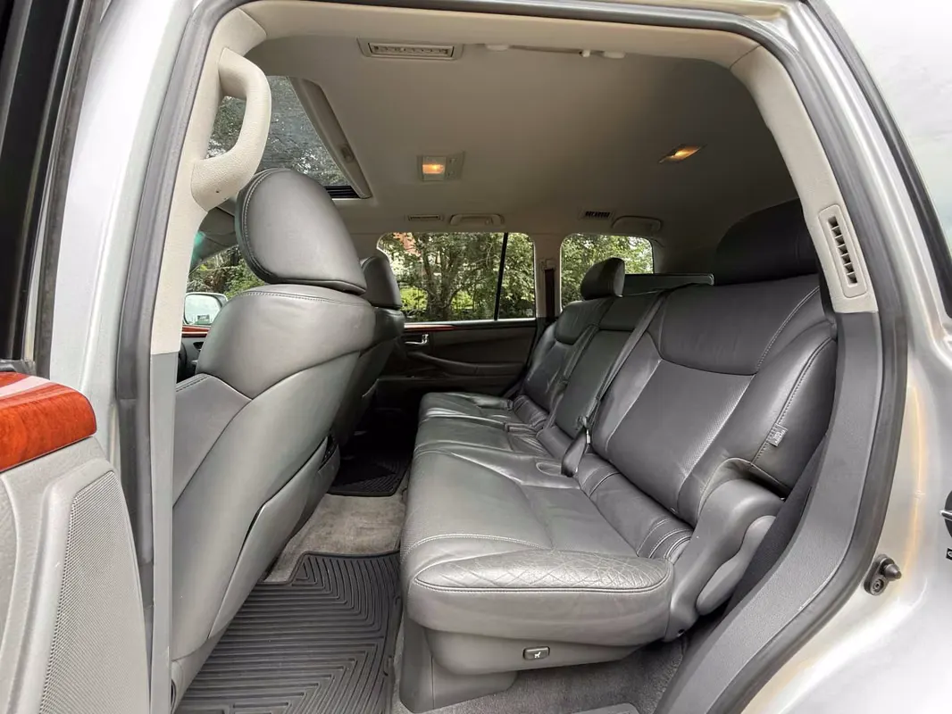 2010 Lexus LX
